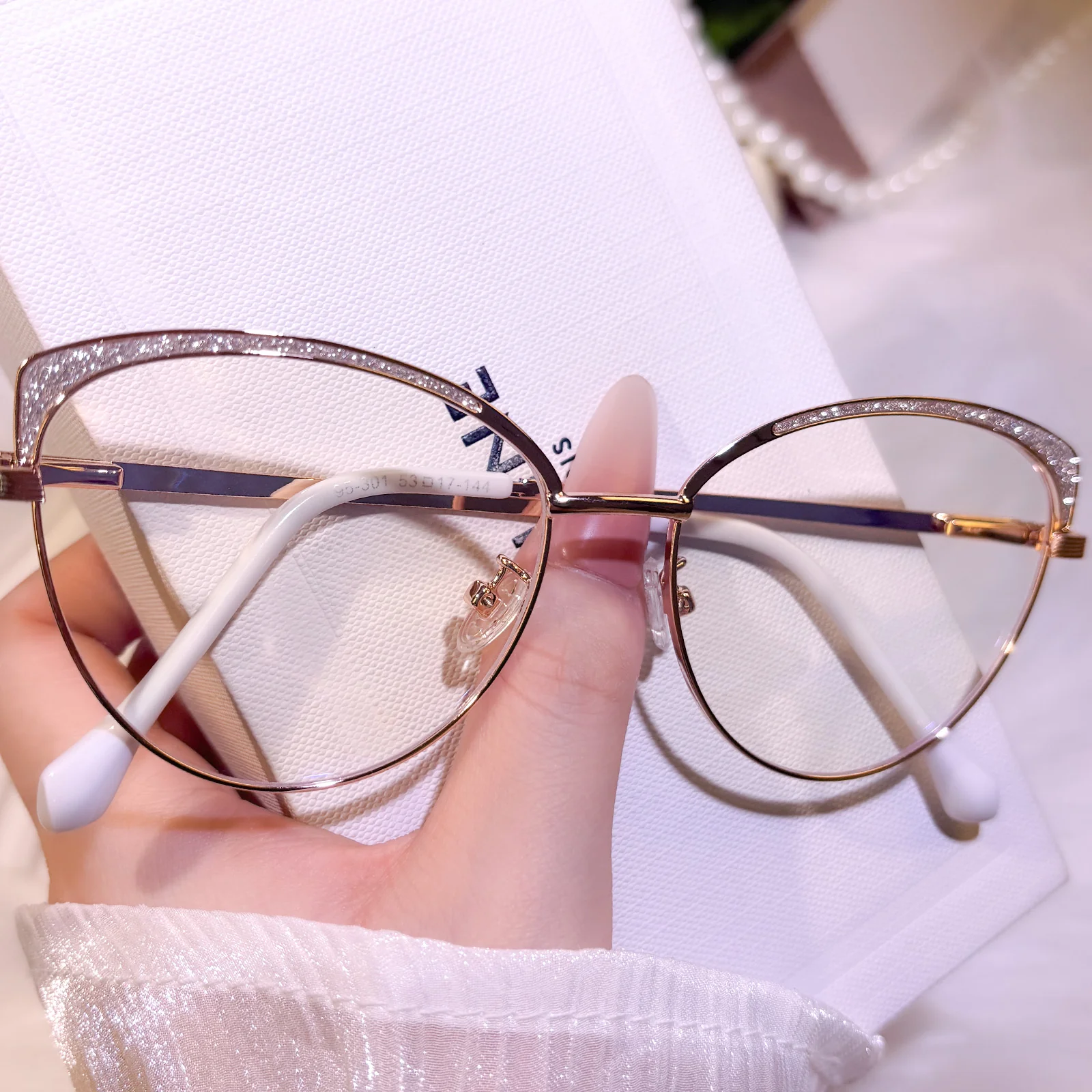 Shaye Eyeglasses - Image 2