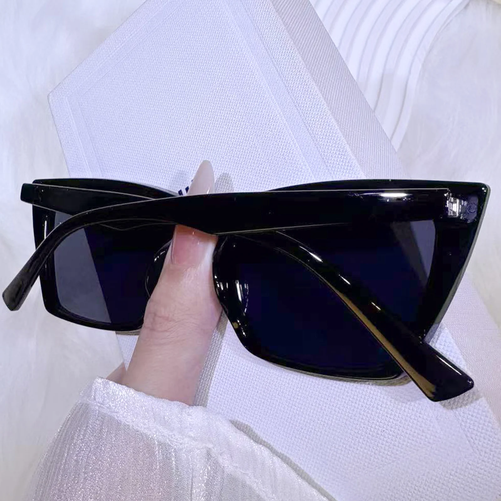 Sibylla Sunglasses - Image 3