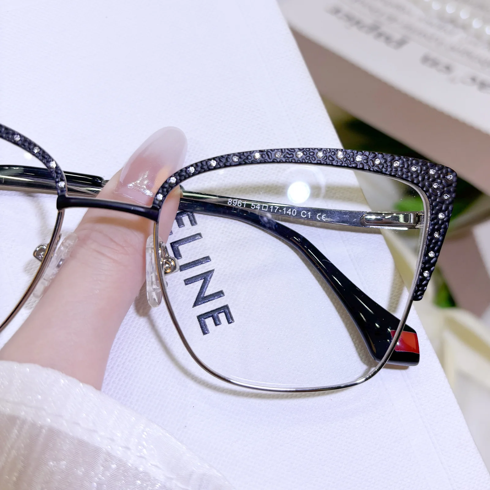 Sira Eyeglasses - Image 11