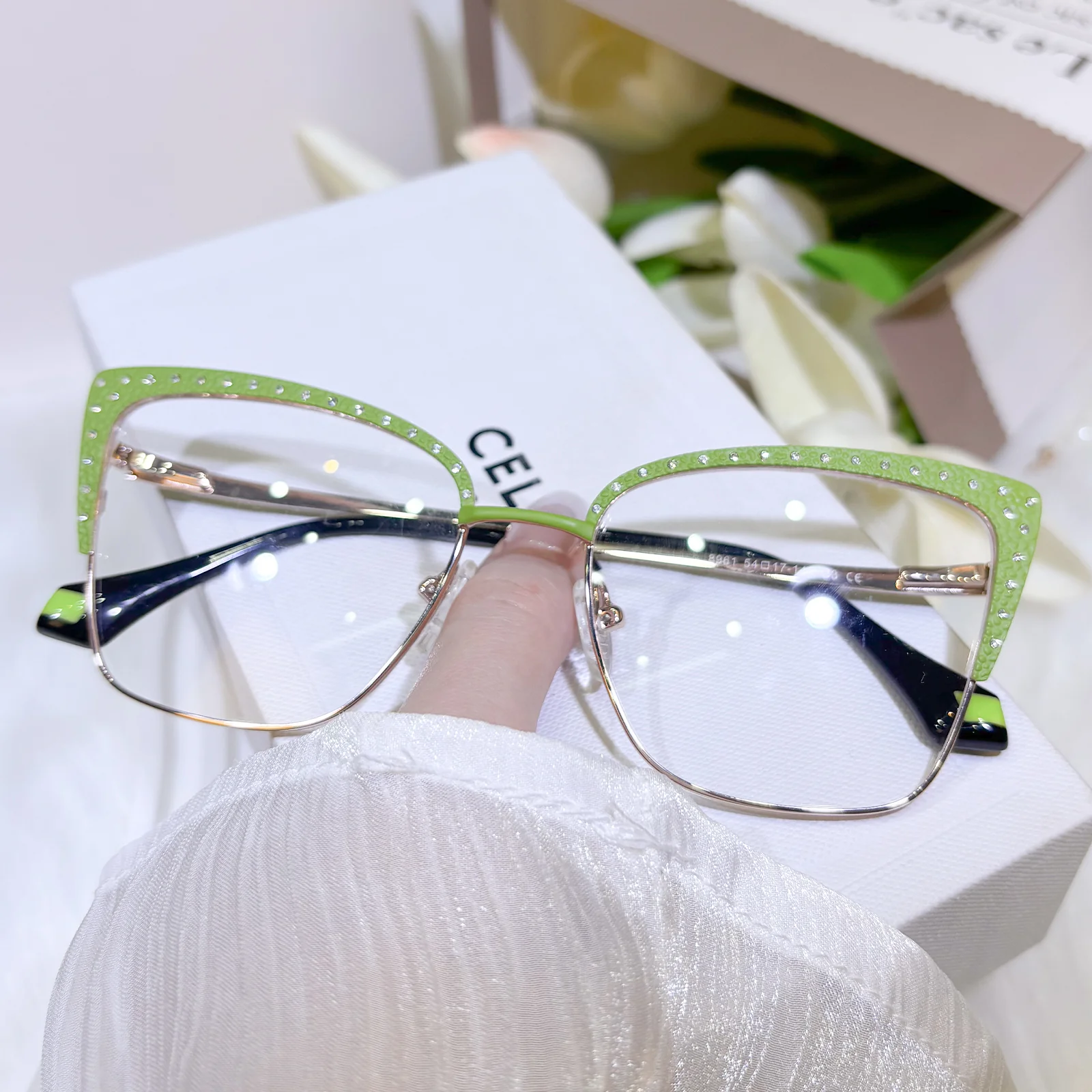 Sira Eyeglasses - Image 2