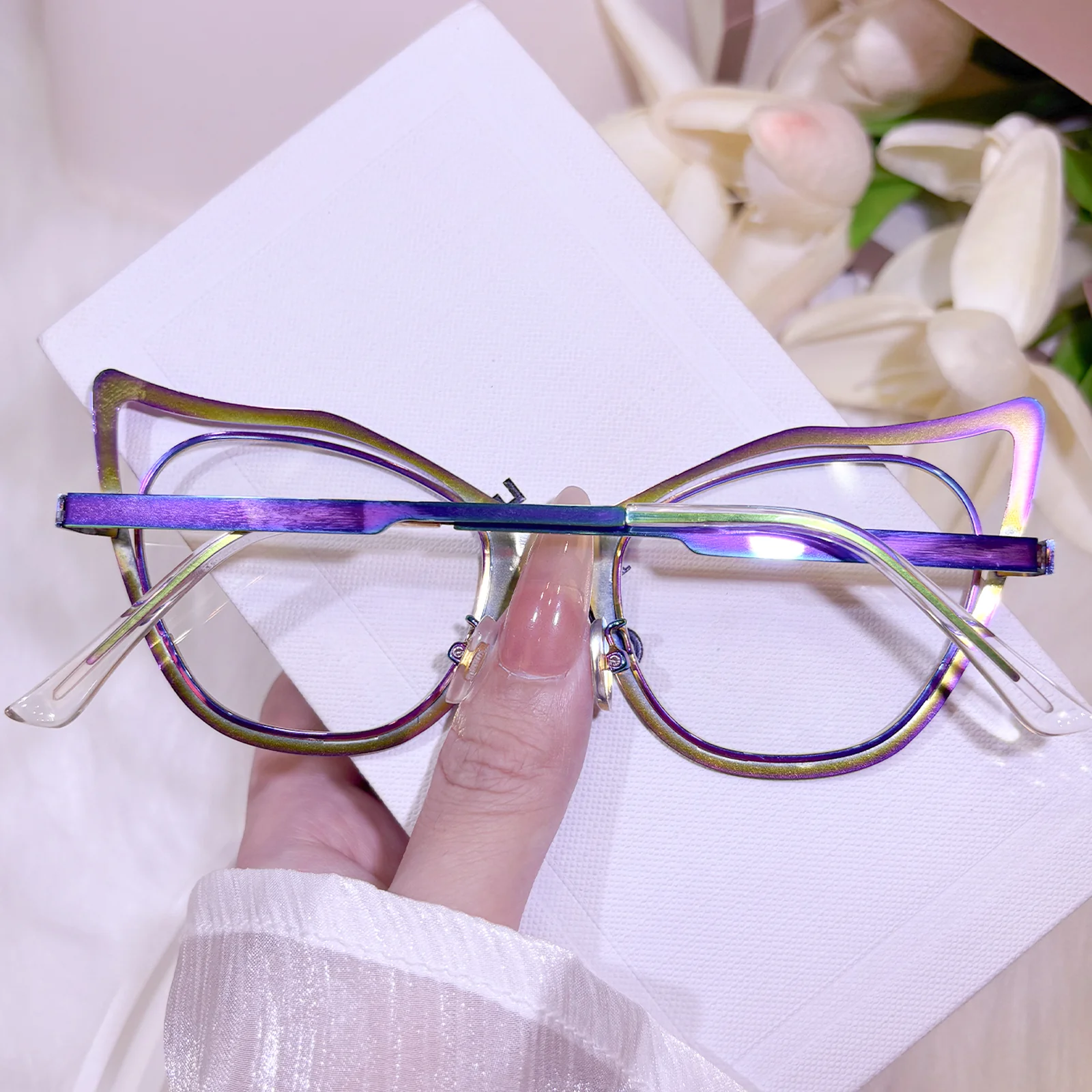 Siren Eyeglasses - Image 2