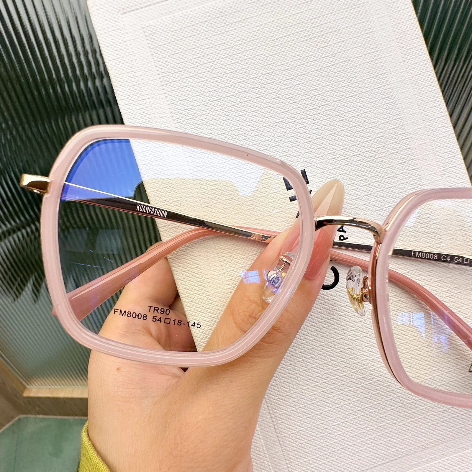 Soe Eyeglasses - Image 9