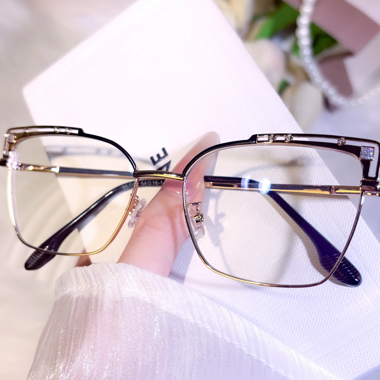 Sol Eyeglasses - Image 3
