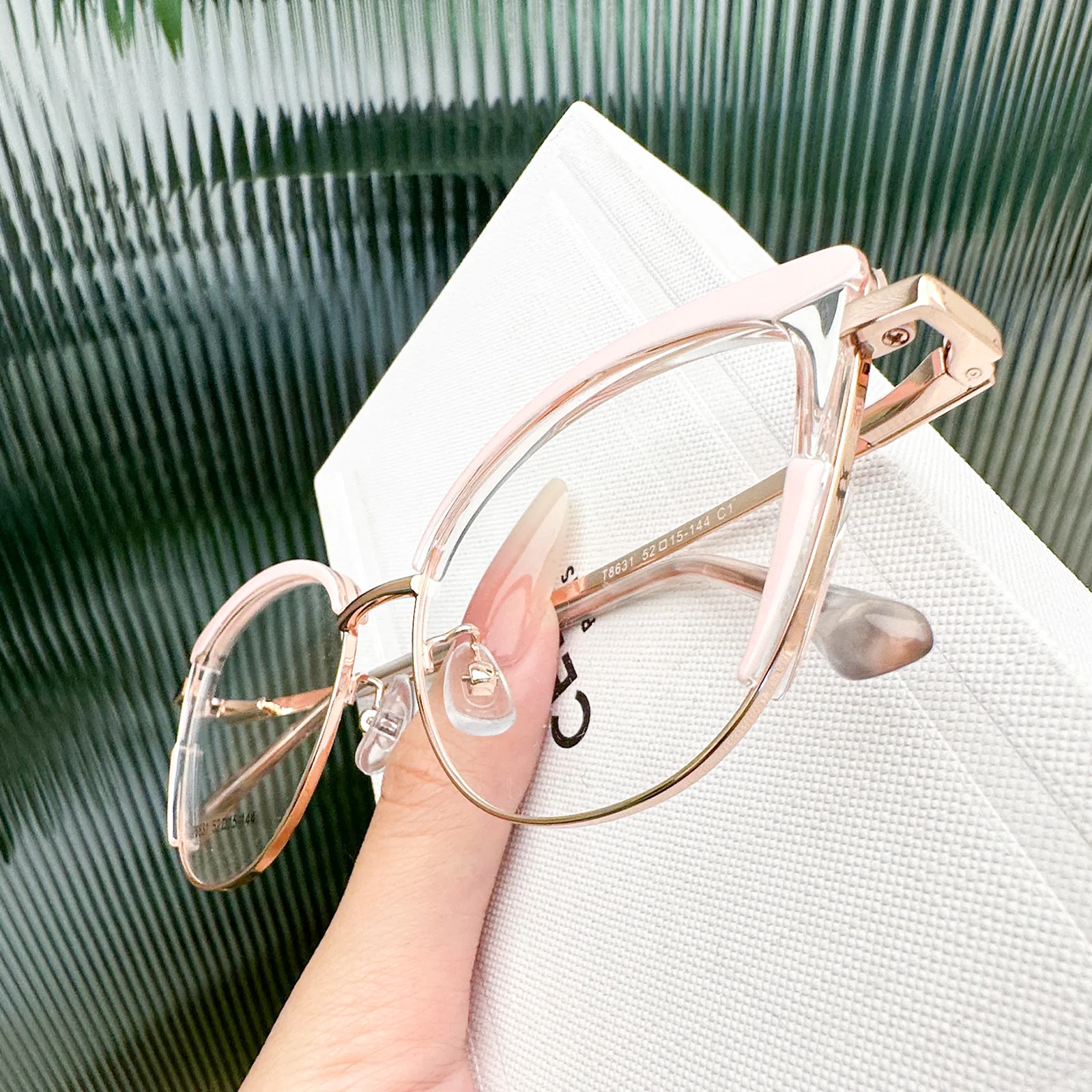 Sunniva Eyeglasses - Image 10