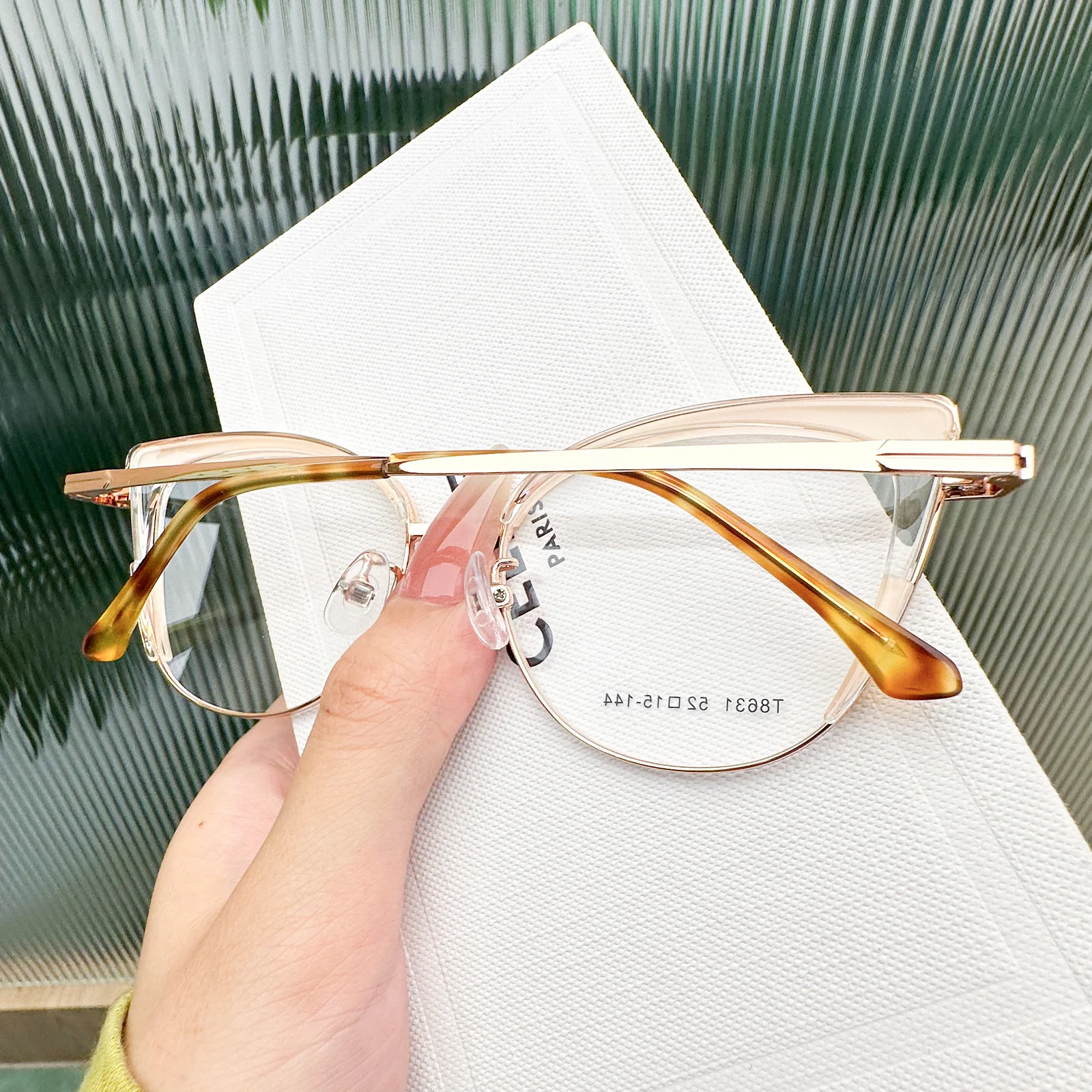 Sunniva Eyeglasses - Image 4