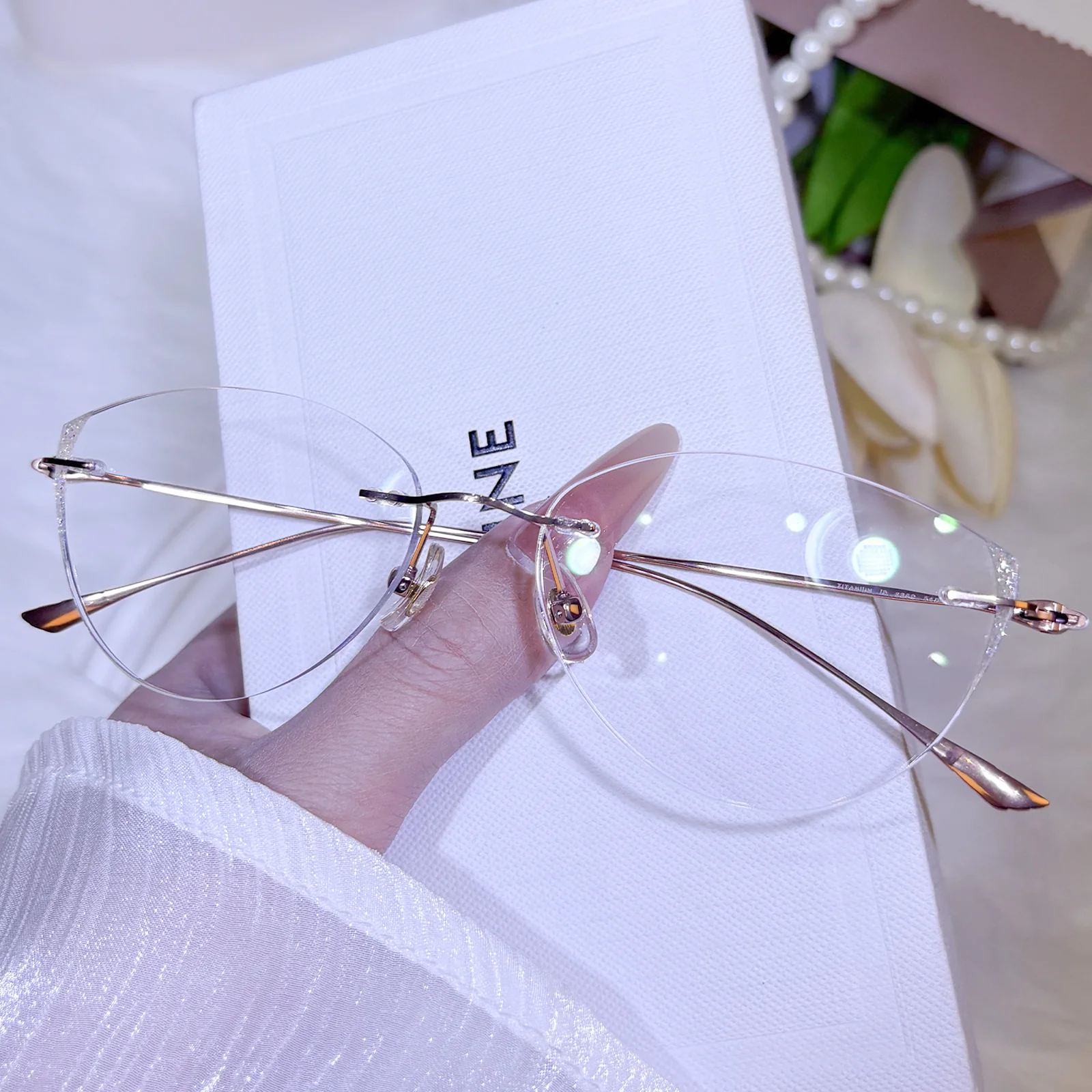 Swana Eyeglasses - Image 8