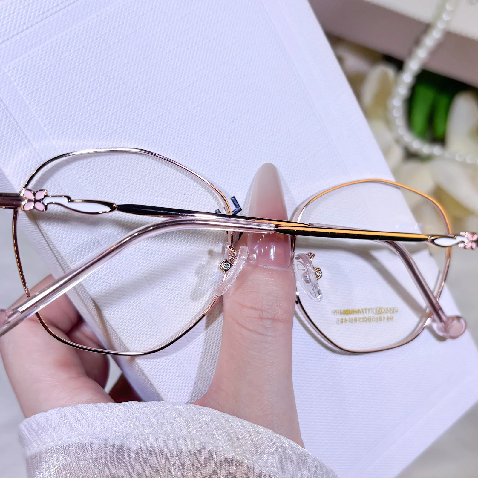 Syane Eyeglasses - Image 5