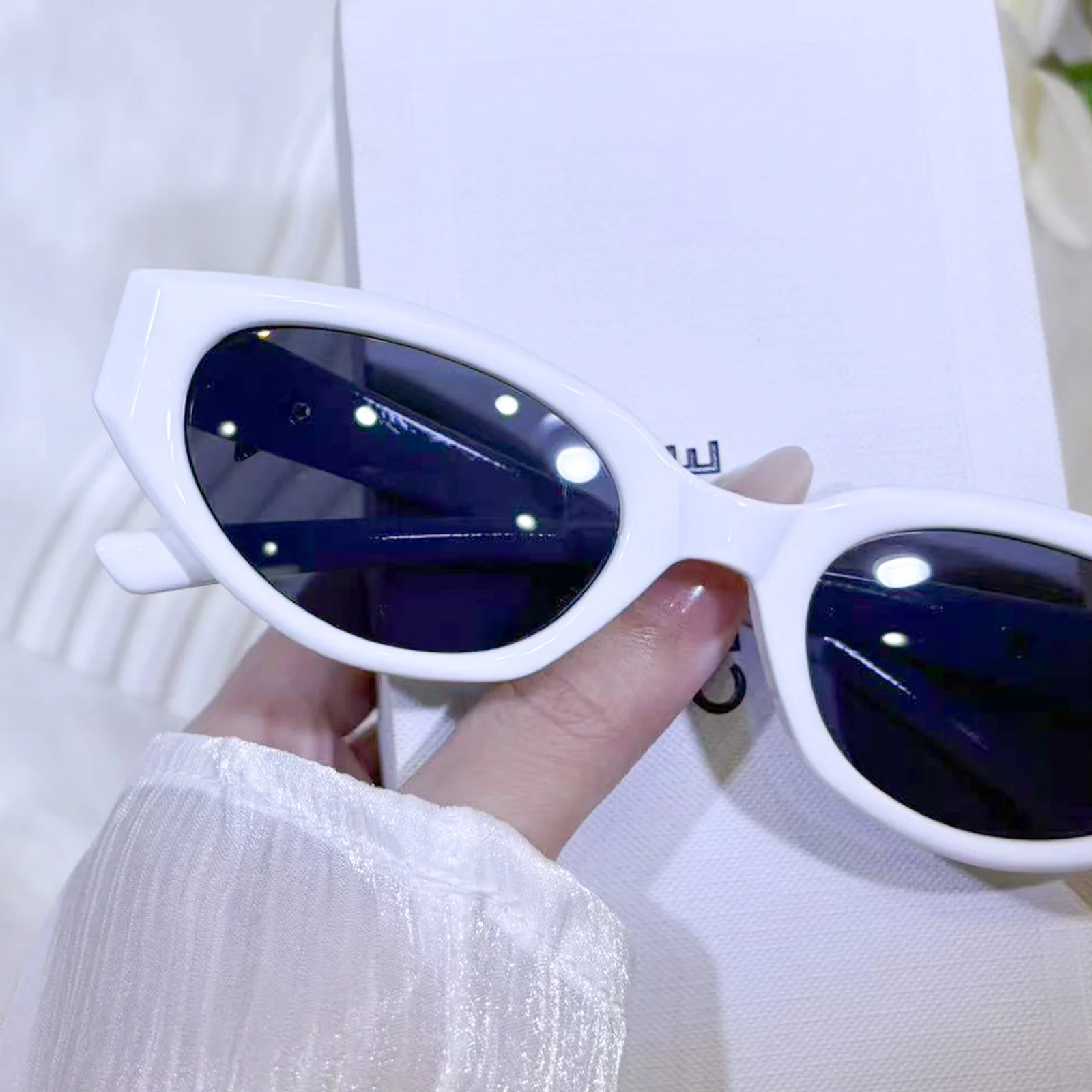 Thalina Sunglasses - Image 12