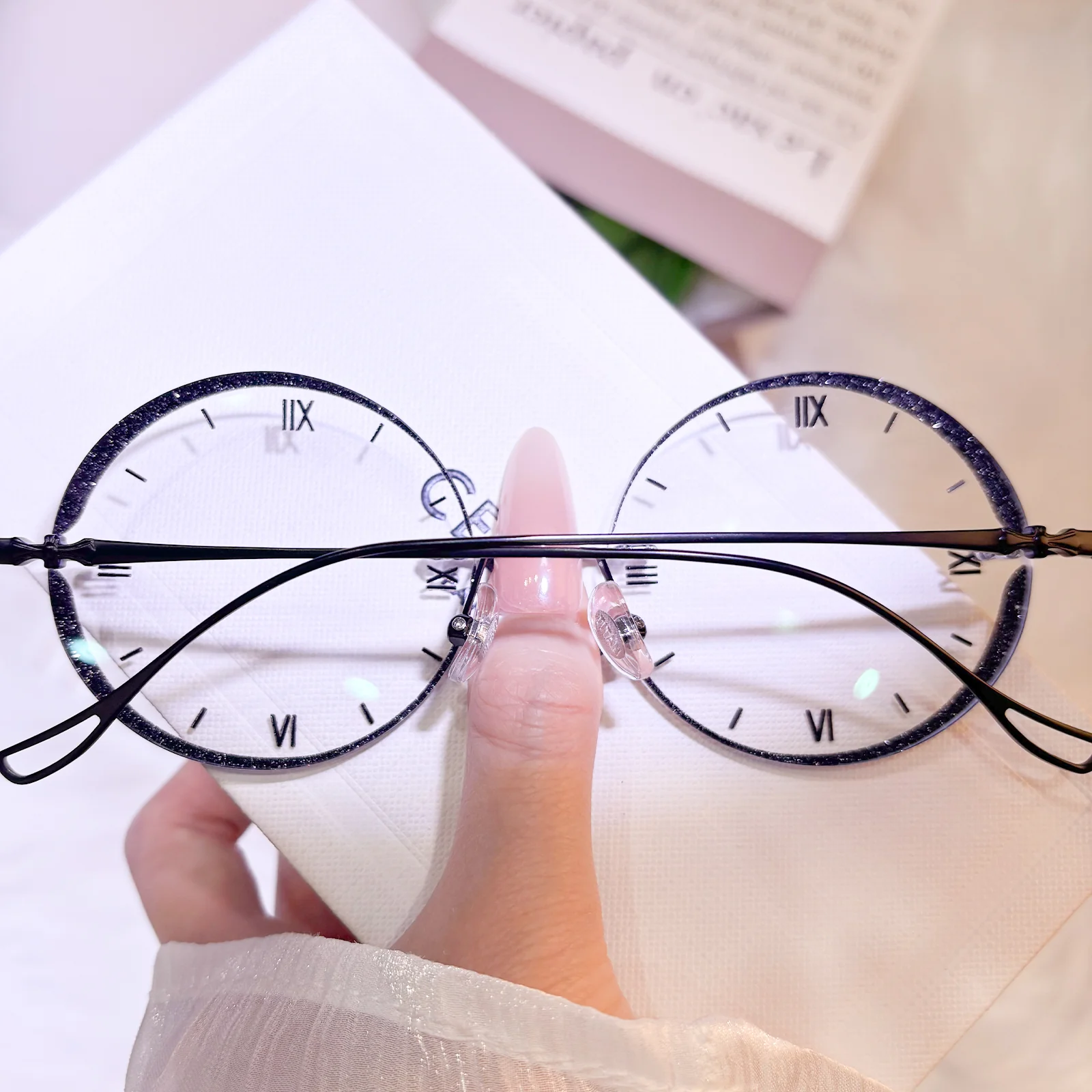 Tikka Eyeglasses - Image 7