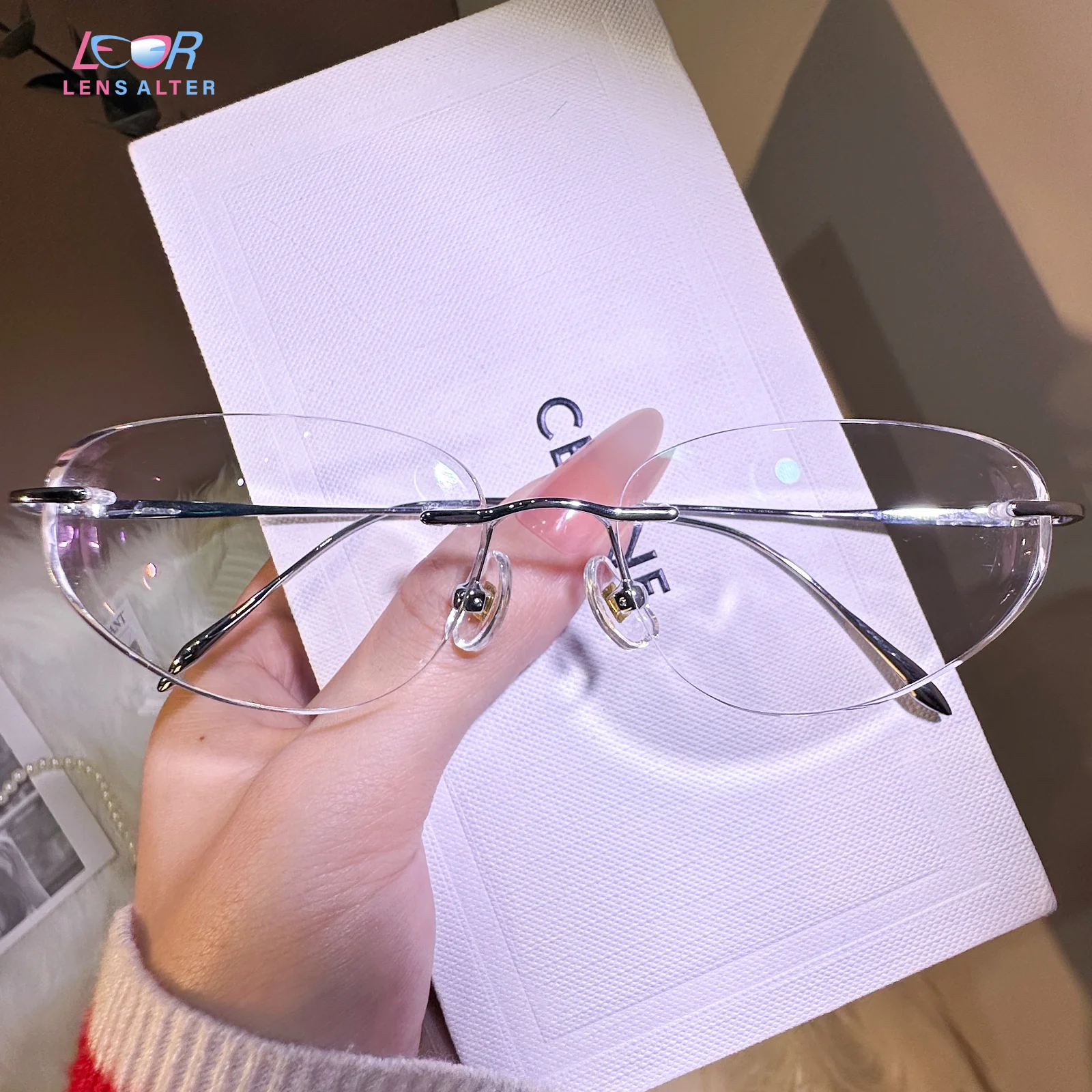 Vela Eyeglasses