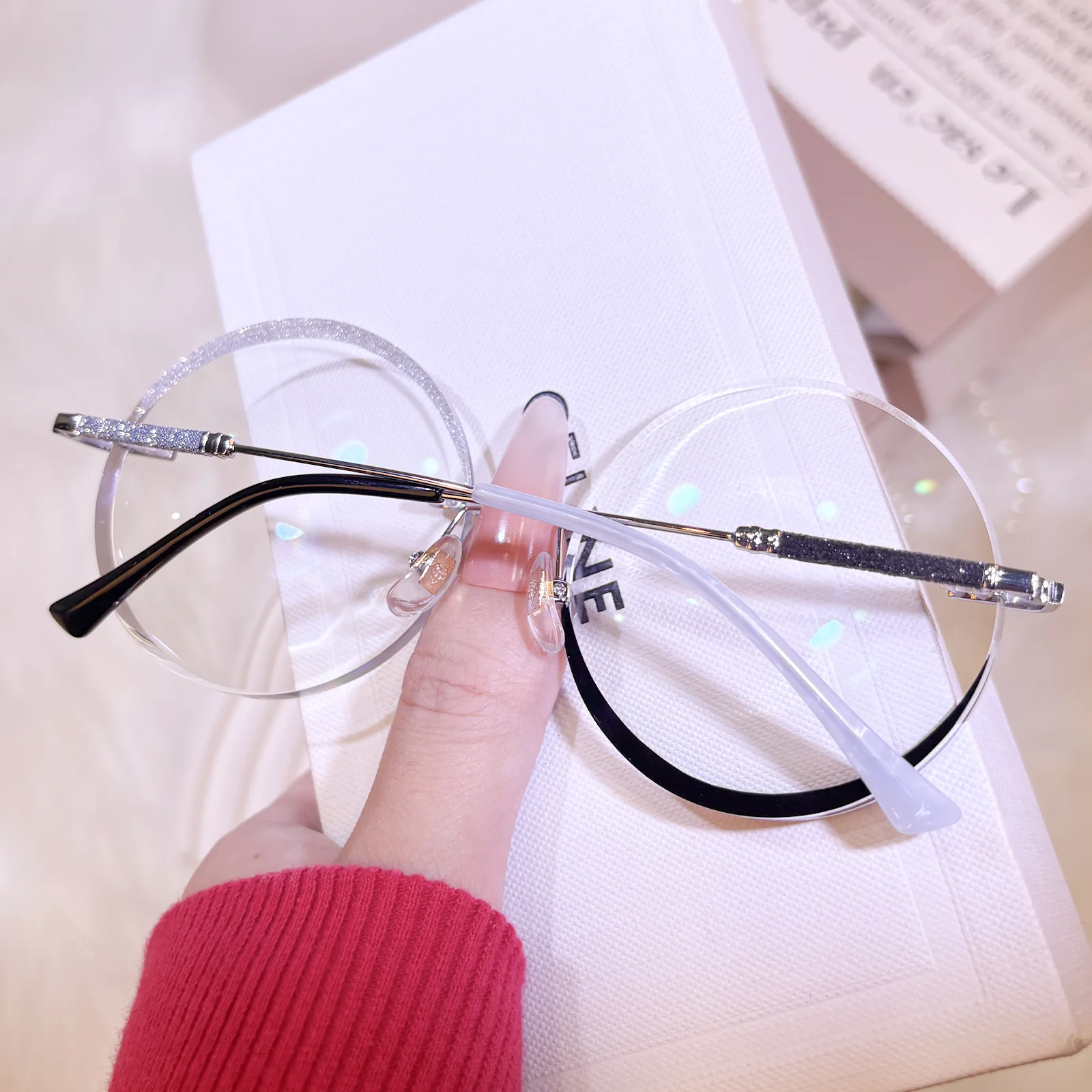 Veliz Eyeglasses - Image 16