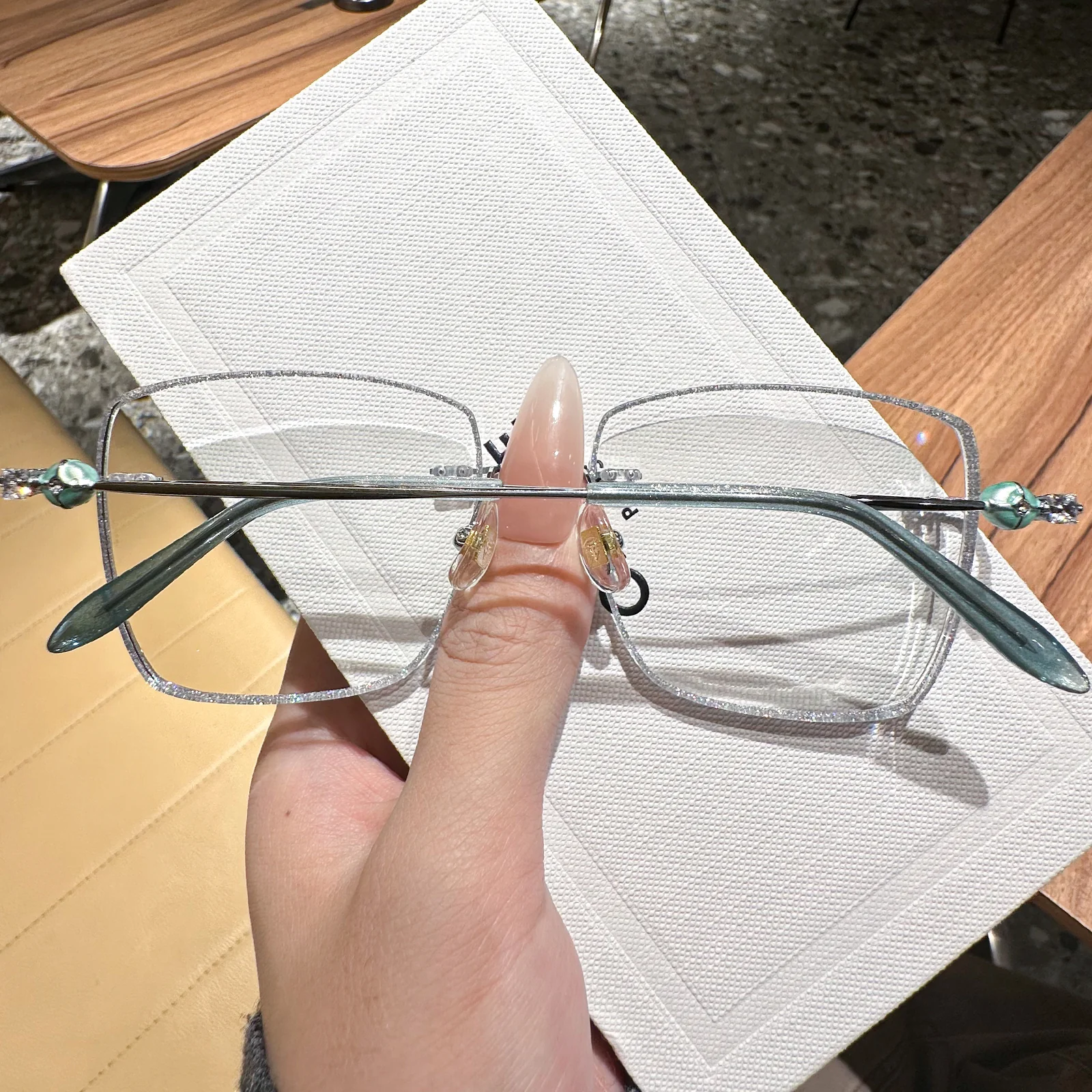 Venus Eyeglasses - Image 13