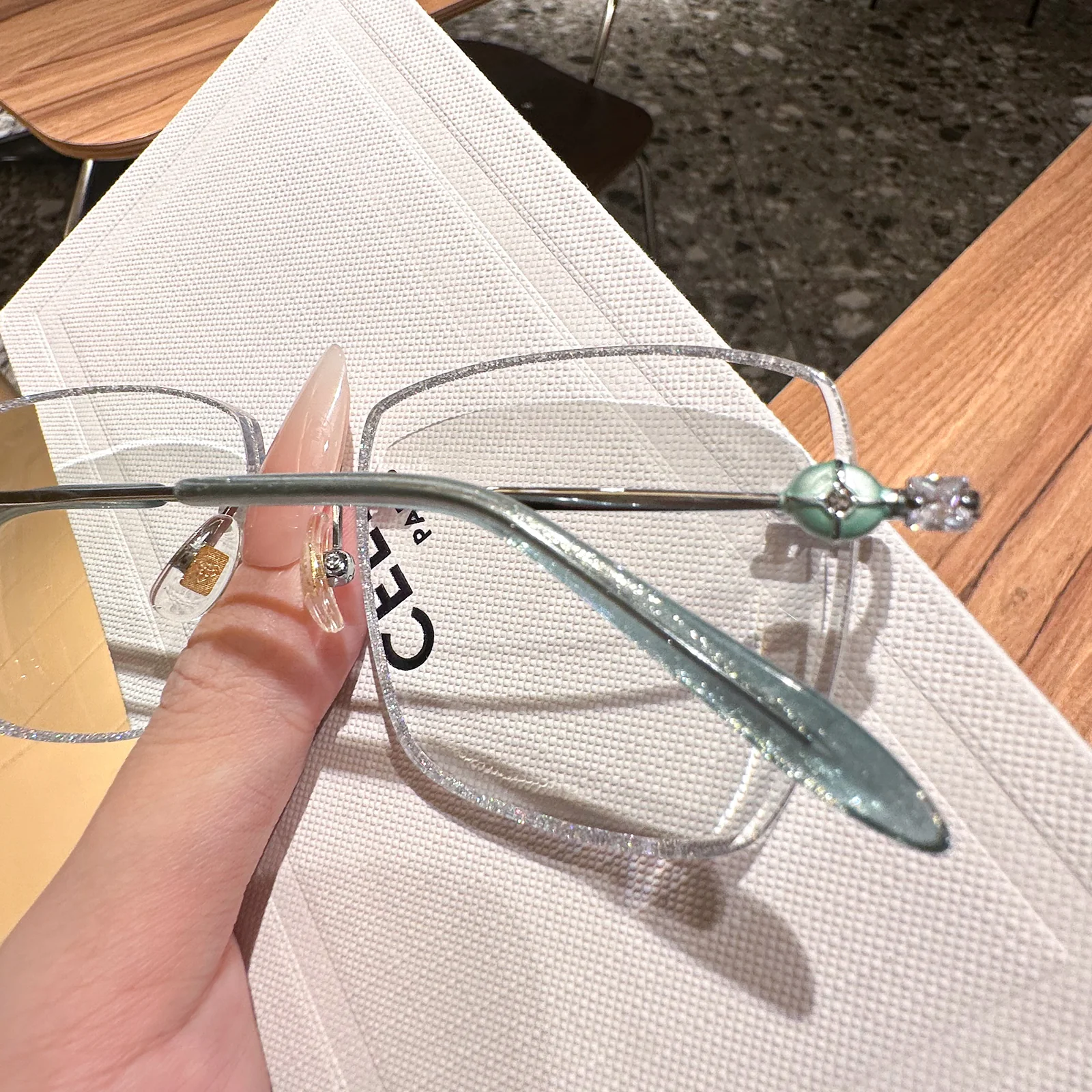 Venus Eyeglasses - Image 17