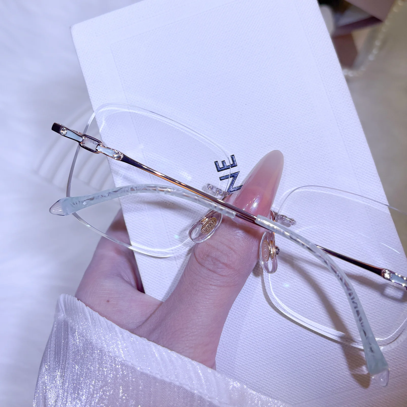 Vida Eyeglasses - Image 10