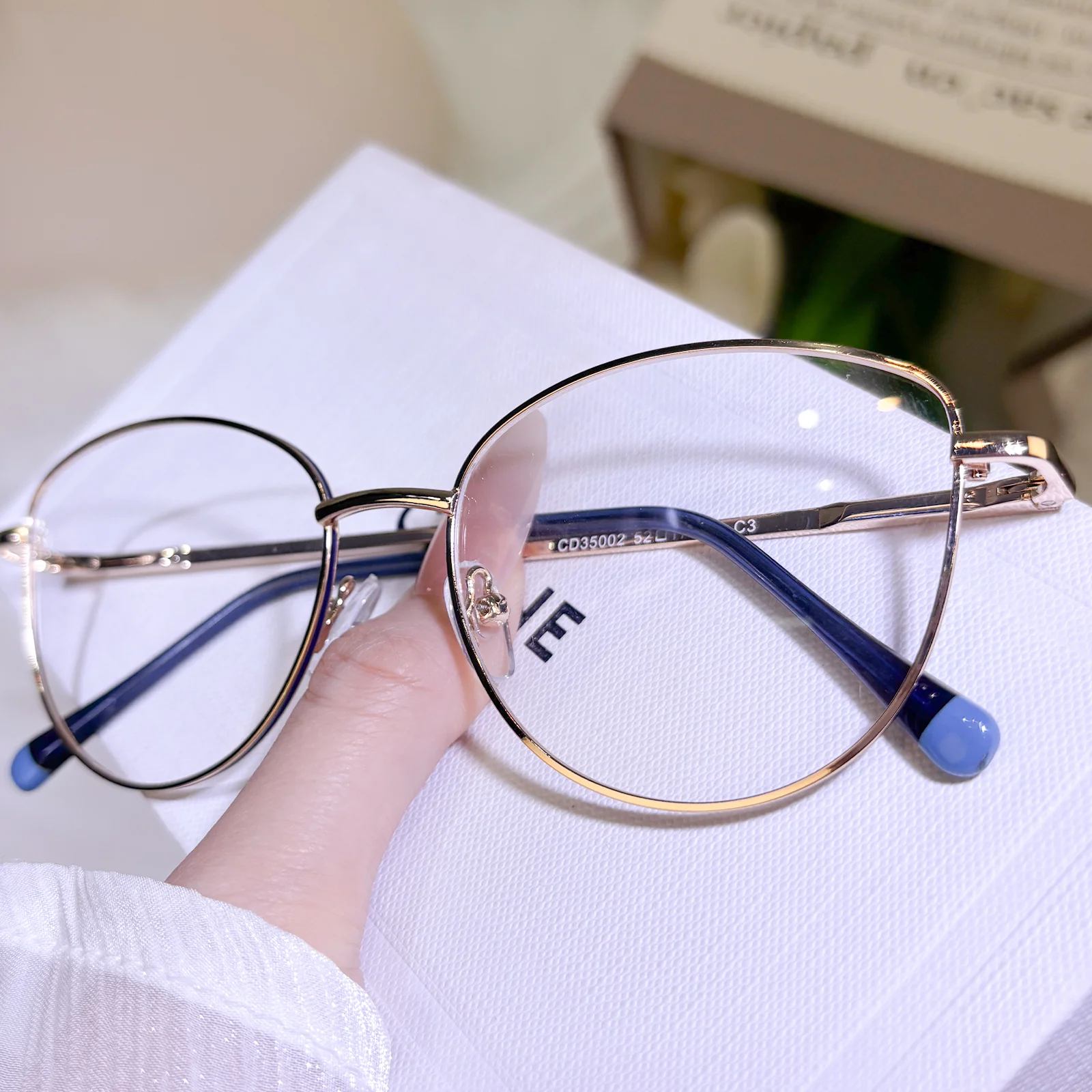 Vince Eyeglasses - Image 9