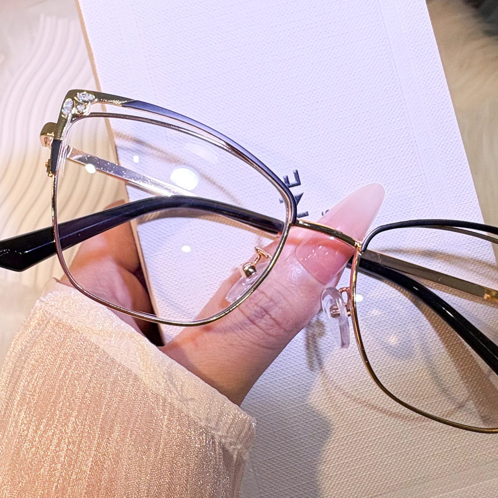 Vireya Eyeglasses - Image 3