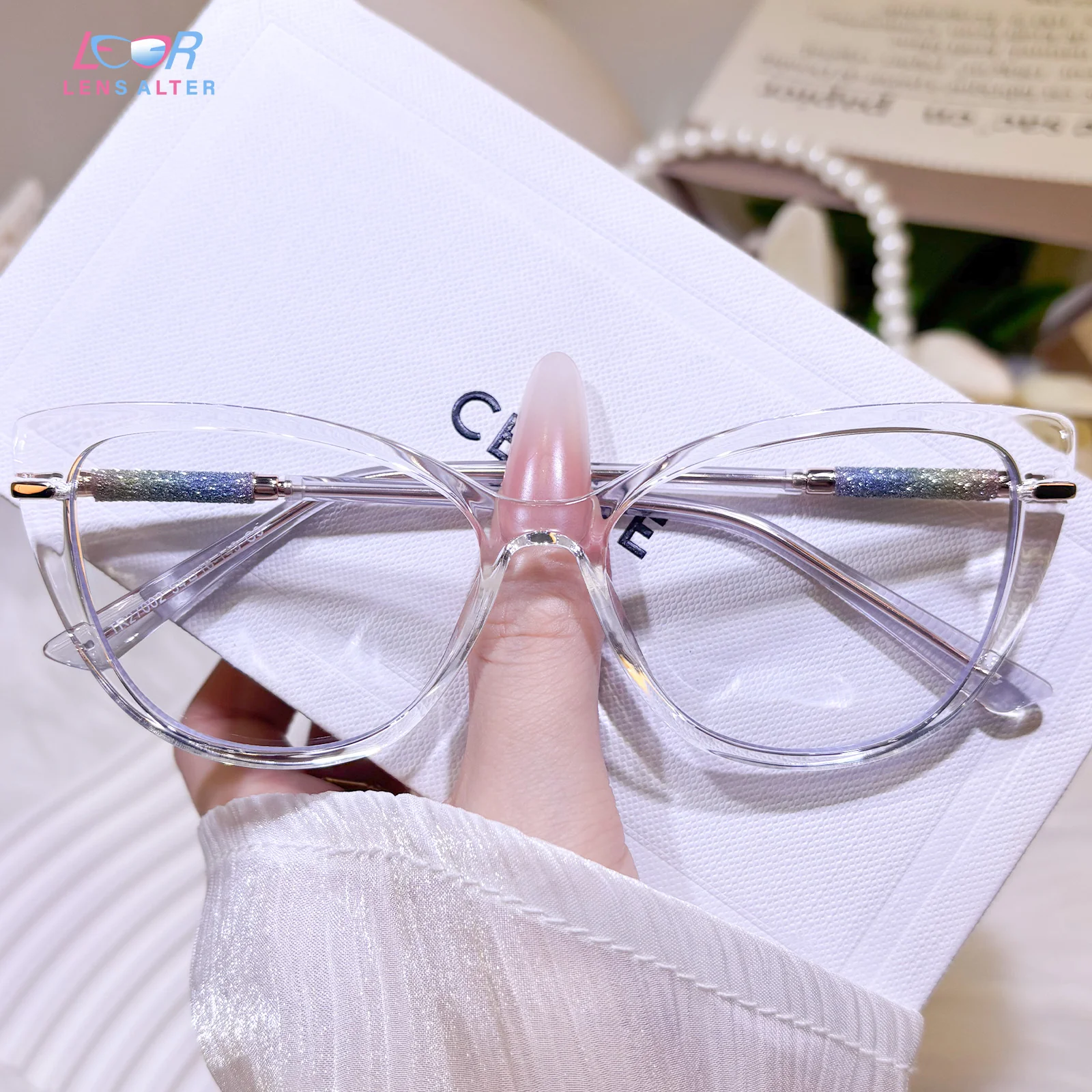 Vixia Eyeglasses