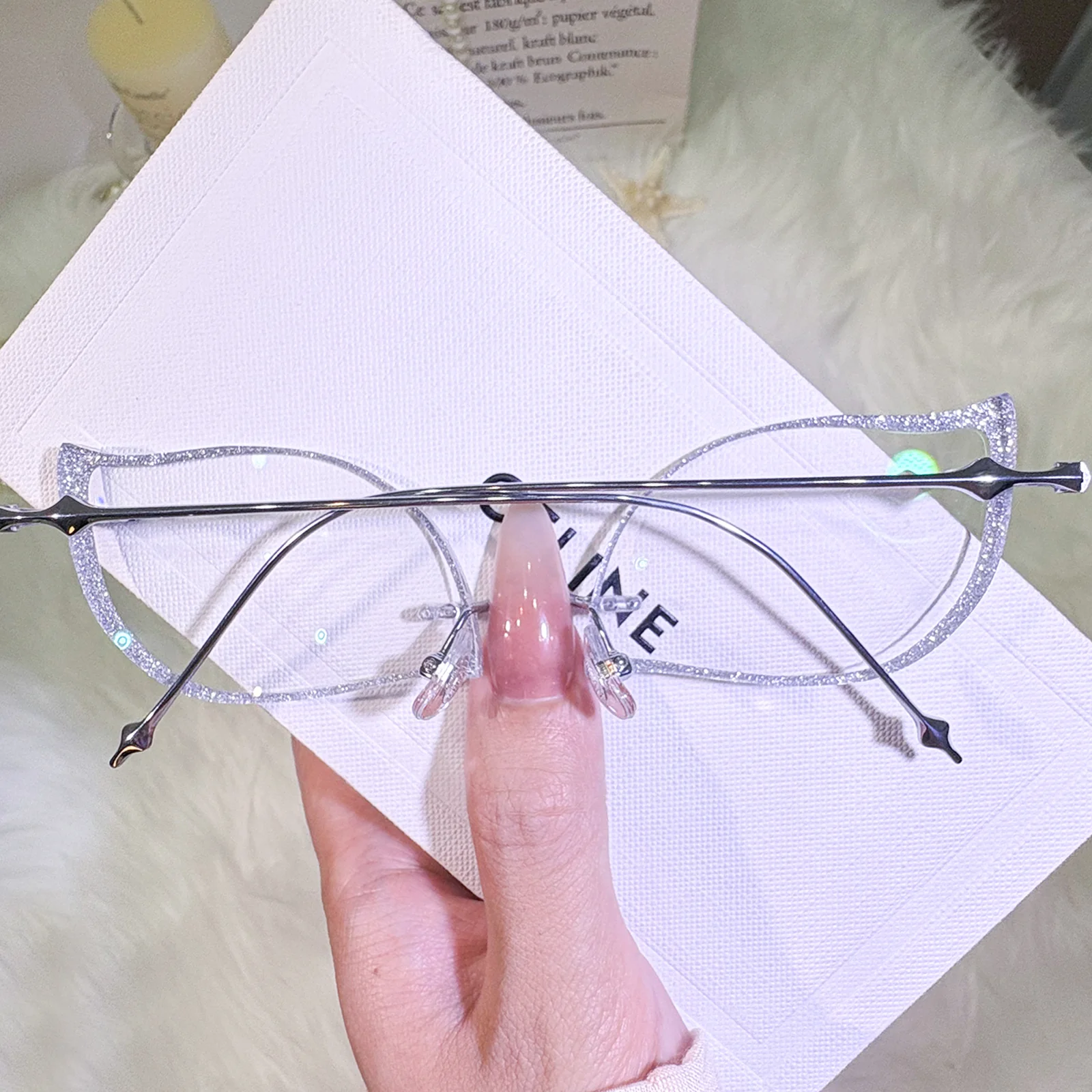 Vixie Eyeglassess - Image 15