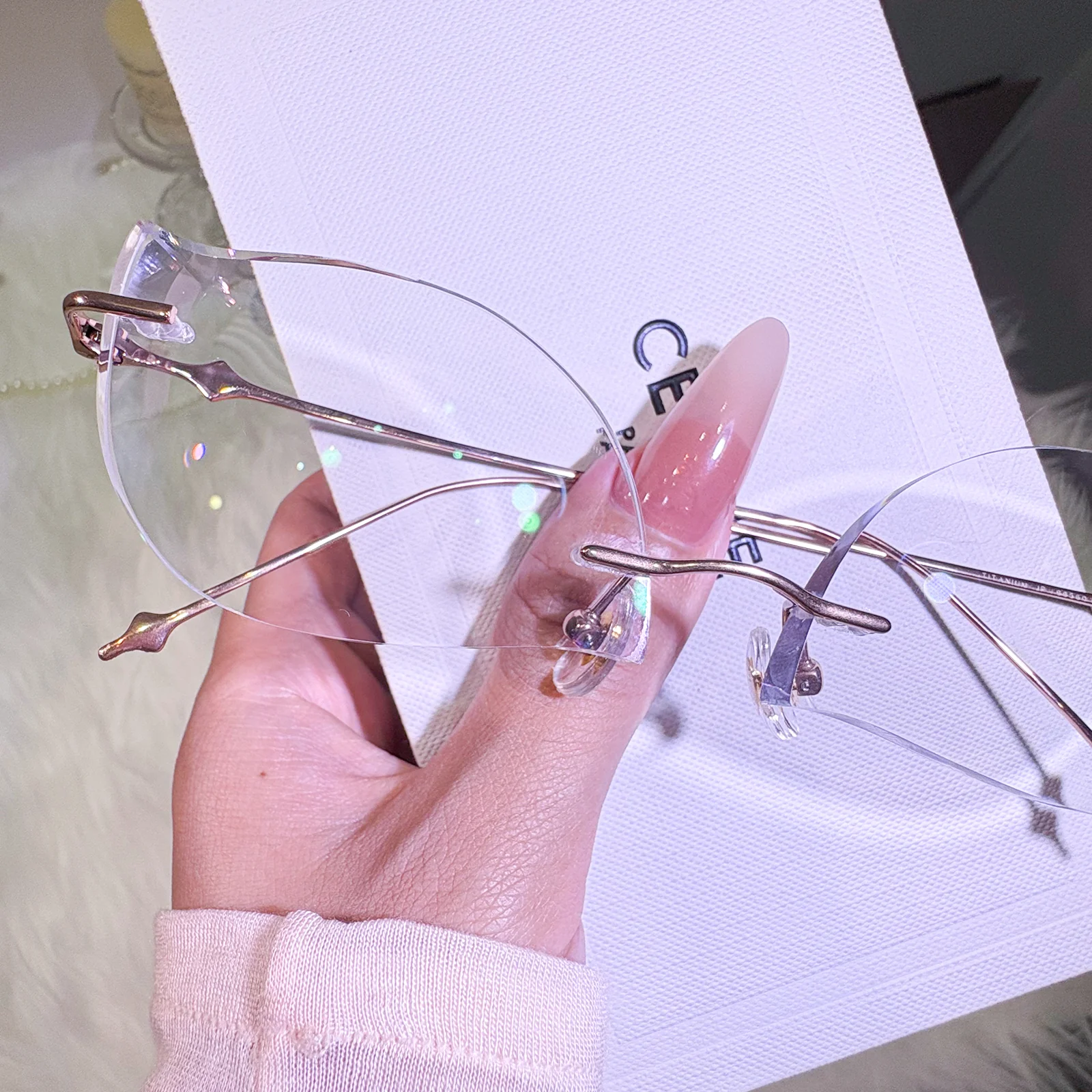 Vixie Eyeglassess - Image 6