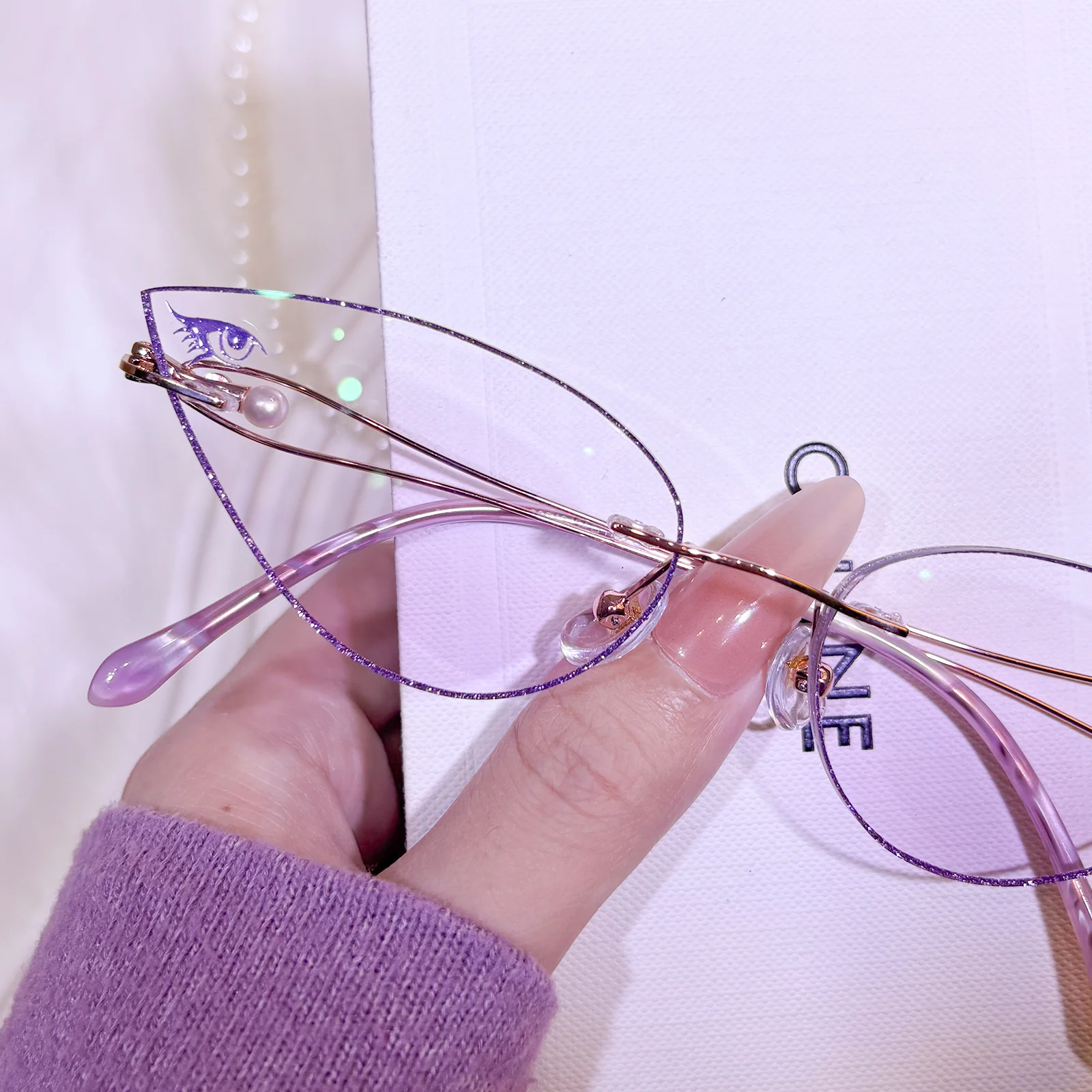 Witch Eyes Eyeglasses - Image 3