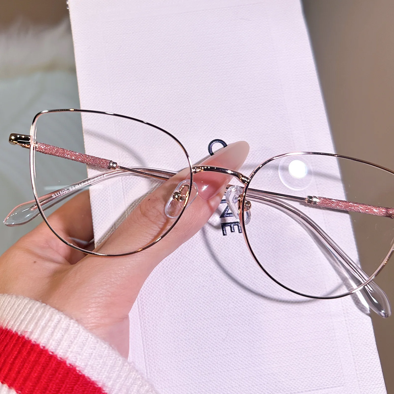 Yani Eyeglasses - Image 10