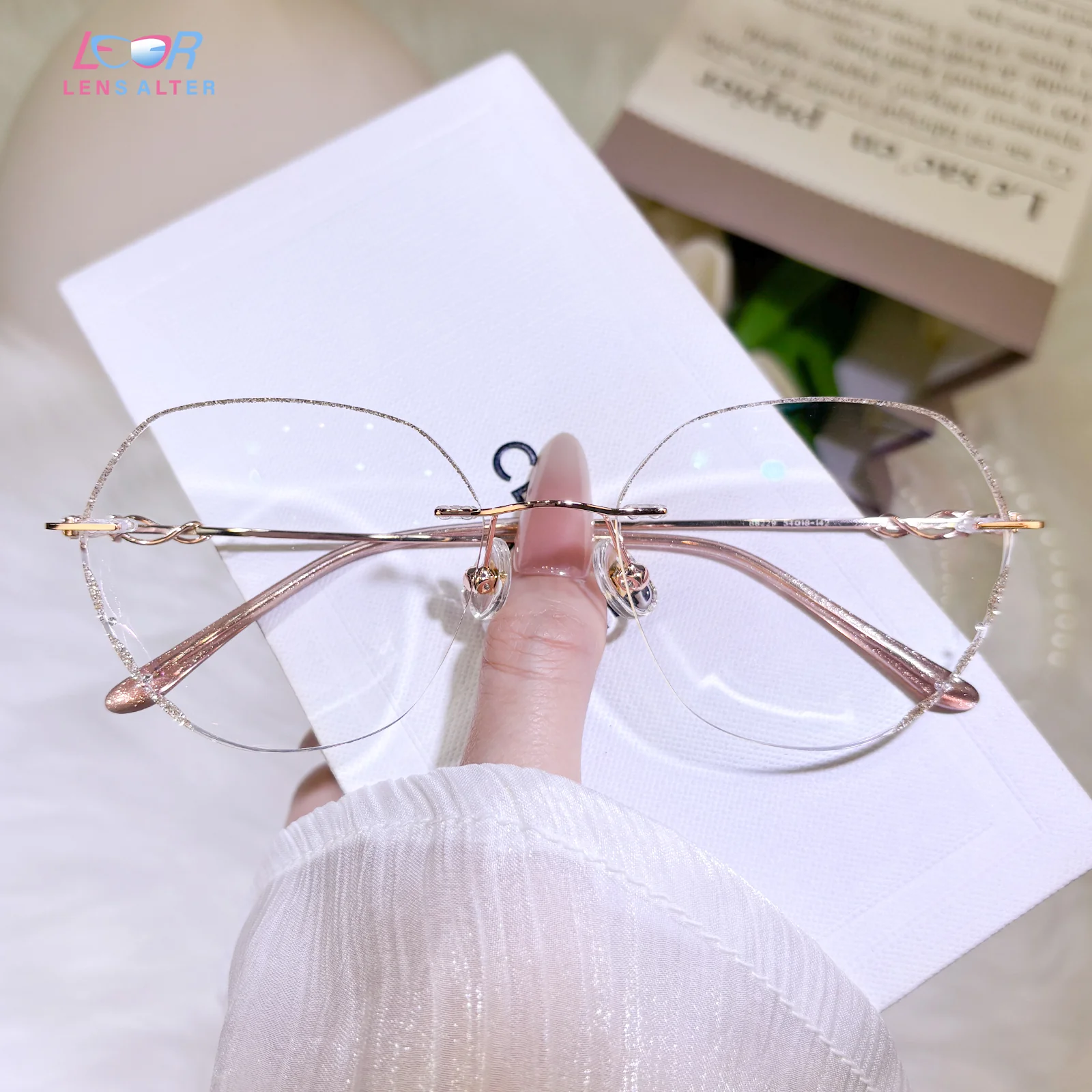 Yuri Eyeglasses - Image 7