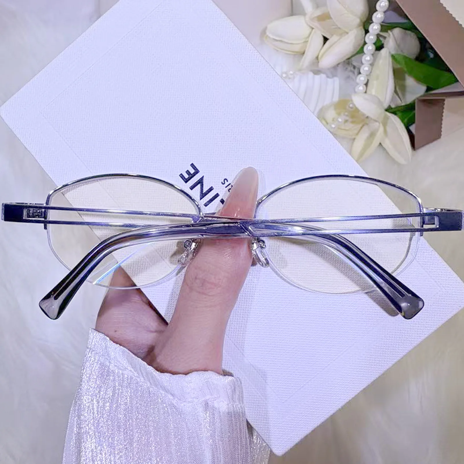 Yvaine Eyeglasses - Image 4